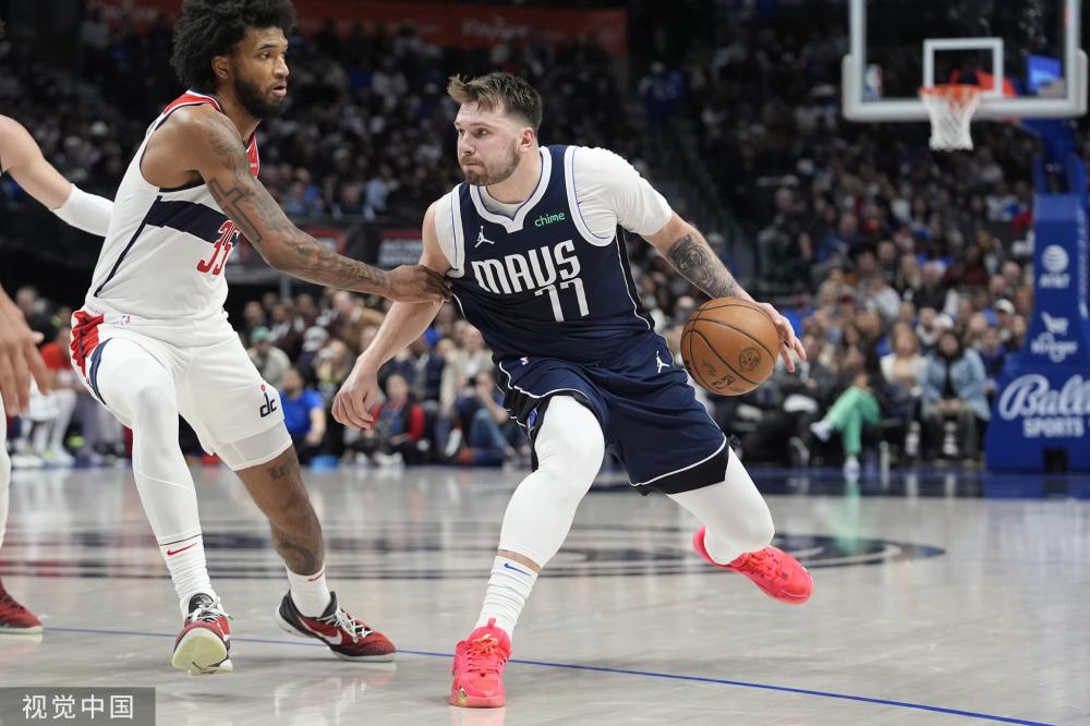 仿佛在表达 仿佛在表达